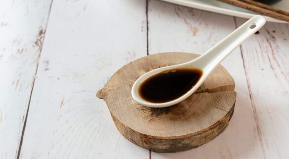 Hindistancevizi Aminos vs. Sıvı Aminos – Nasıl Karşılaştırılır?