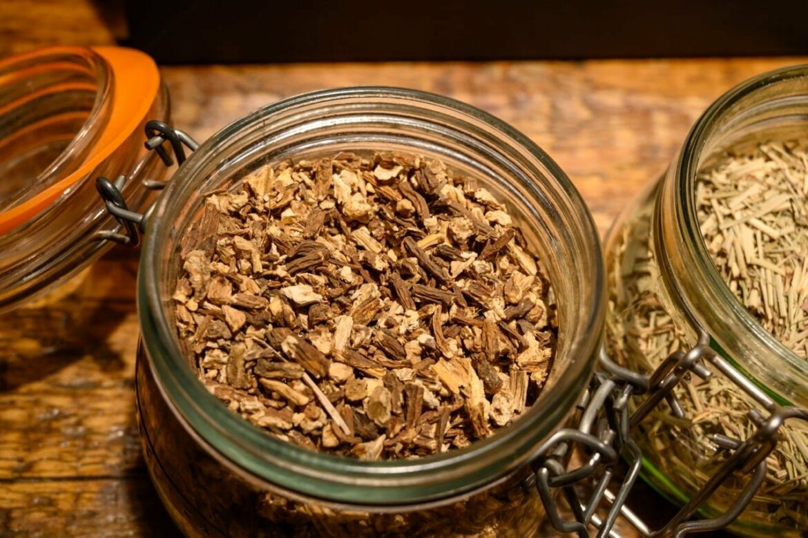 İyi bir Orris Kök Yerine Nedir? Orris root substitute